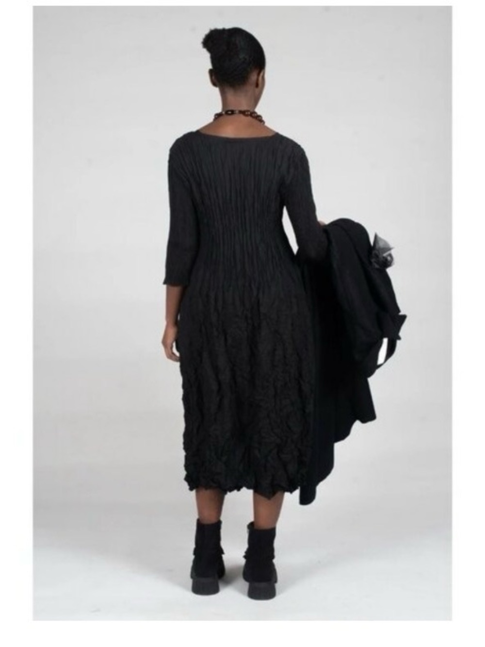 Alquema 3/4 Sleeve Smash Pocket Dress Black - Picture 3 of 9